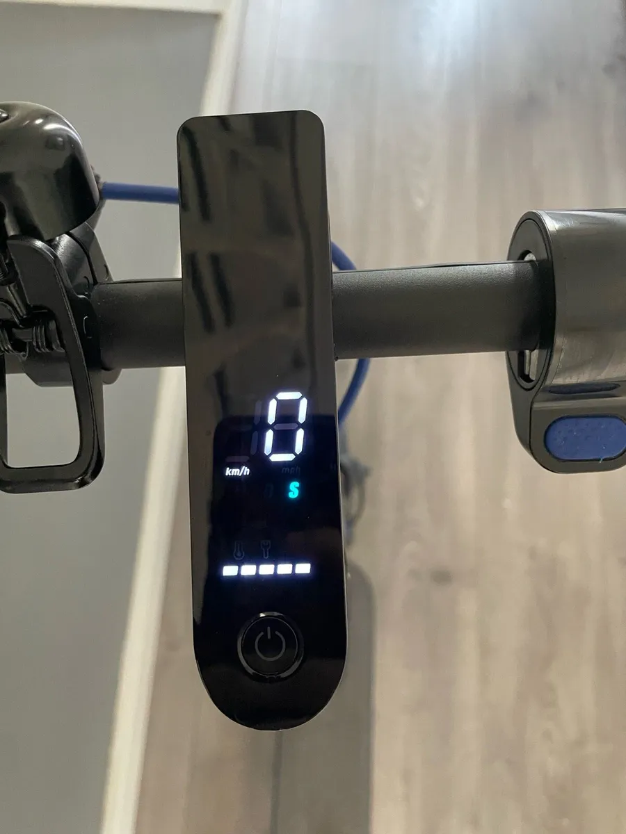 Electric scooter - Image 3