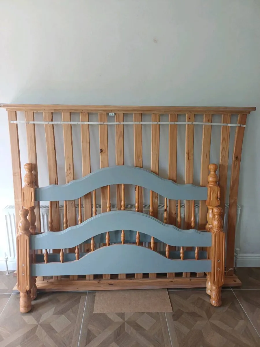 Double size bed frame - Image 1