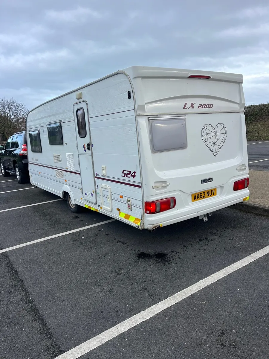 Lunar LX 2000 Caravan for sale - Image 1