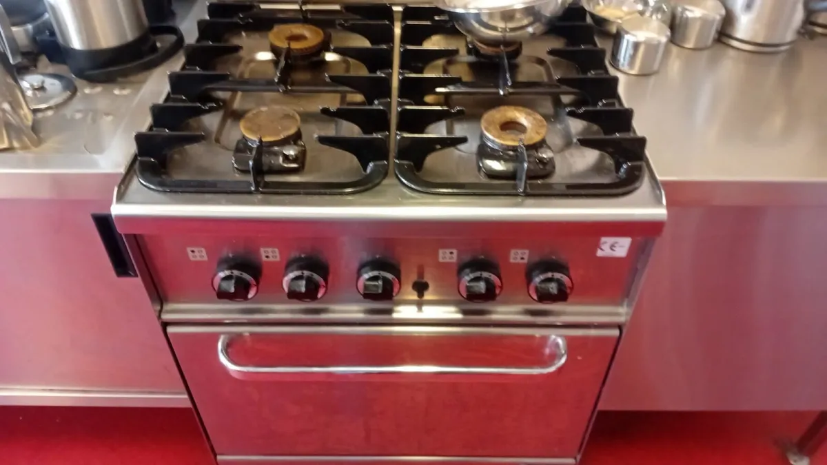 Gas Oven - Image 2