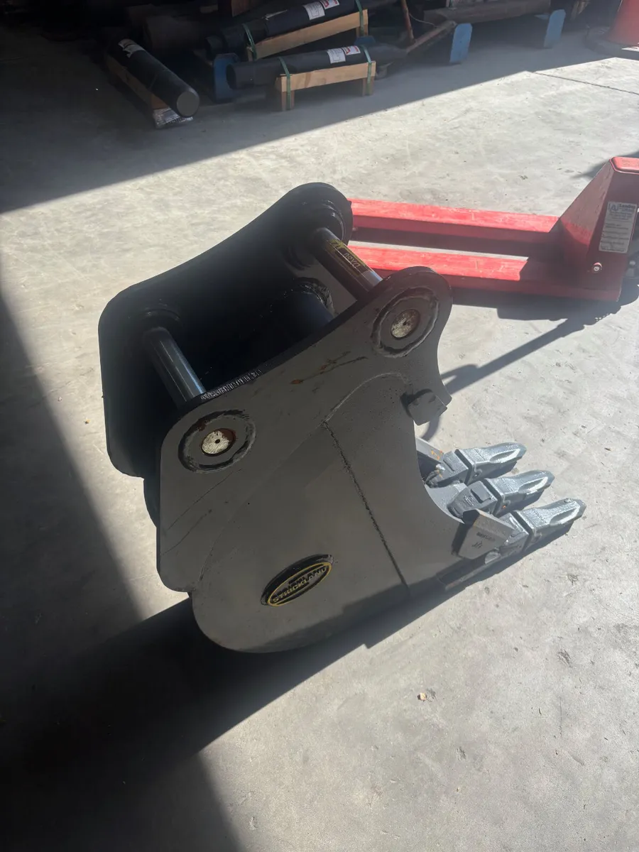BUCKET 6-8TON 1FOOT - Image 3