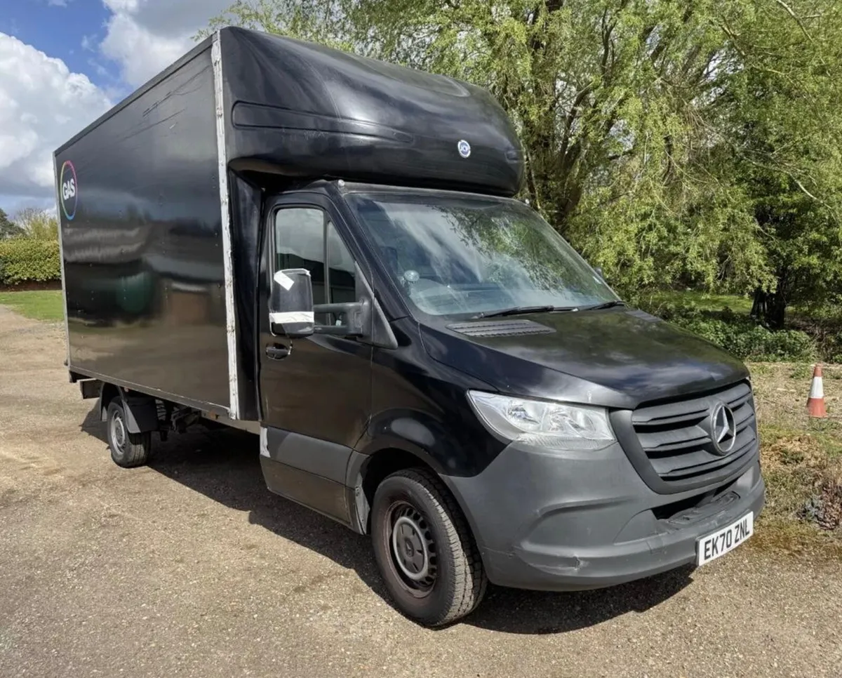 CHOICE OF 2  2020Mercedes-Benz Sprinters 314 CDI - Image 3