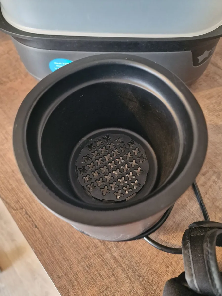 Tommee Tippee, Bottle Sterilizer and Bottle Warmer - Image 2