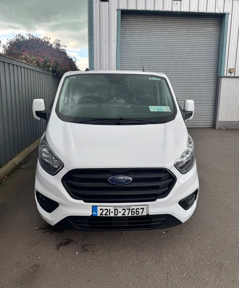Ford Transit Custom 2022 - Image 2