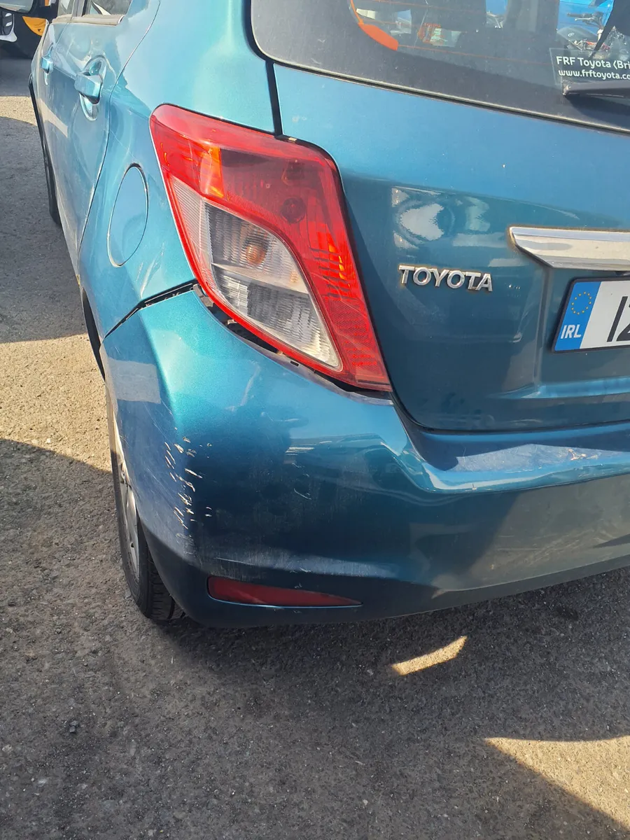 Toyota yaris 2012 - Image 4