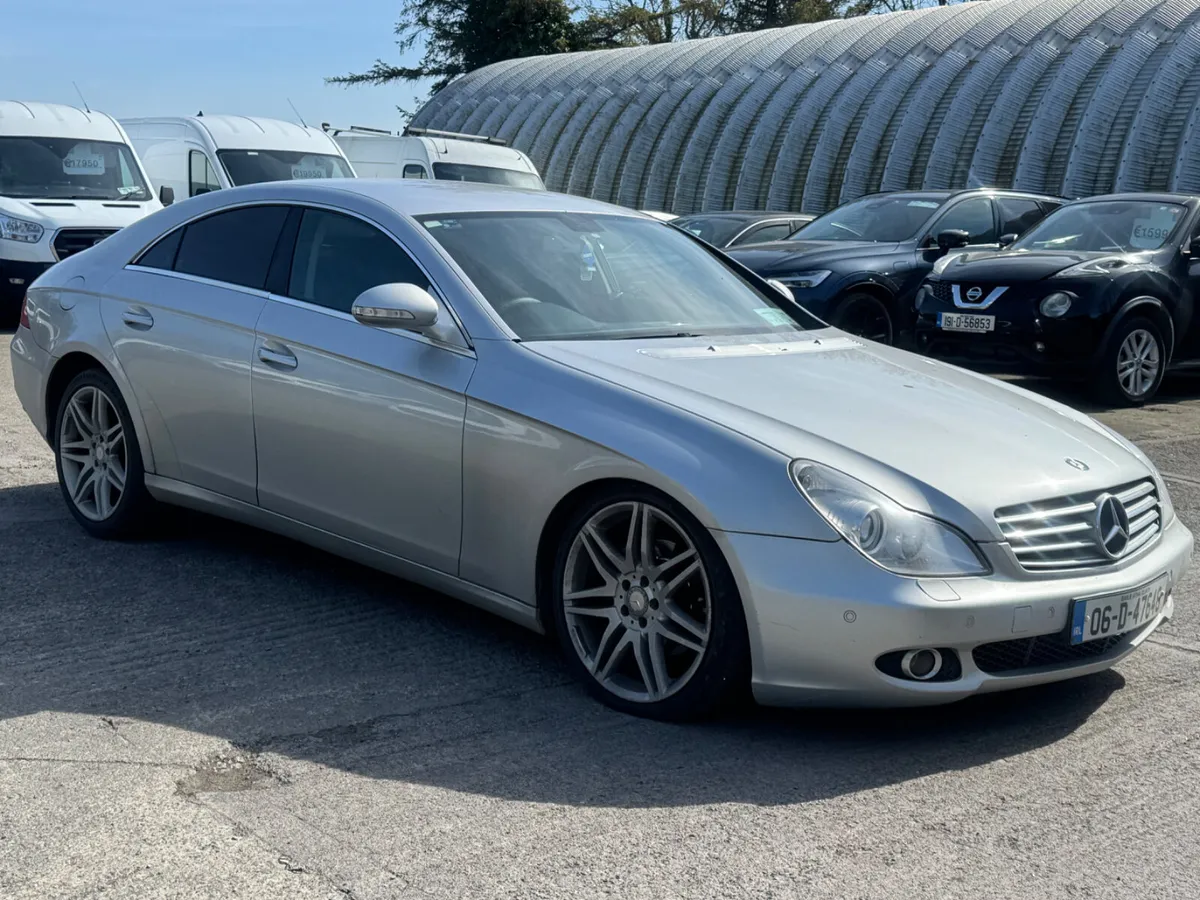 MERCEDES BENZ CLS CLASS 320 2006 - Image 1