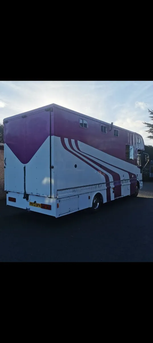 Horse Lorry - Image 3