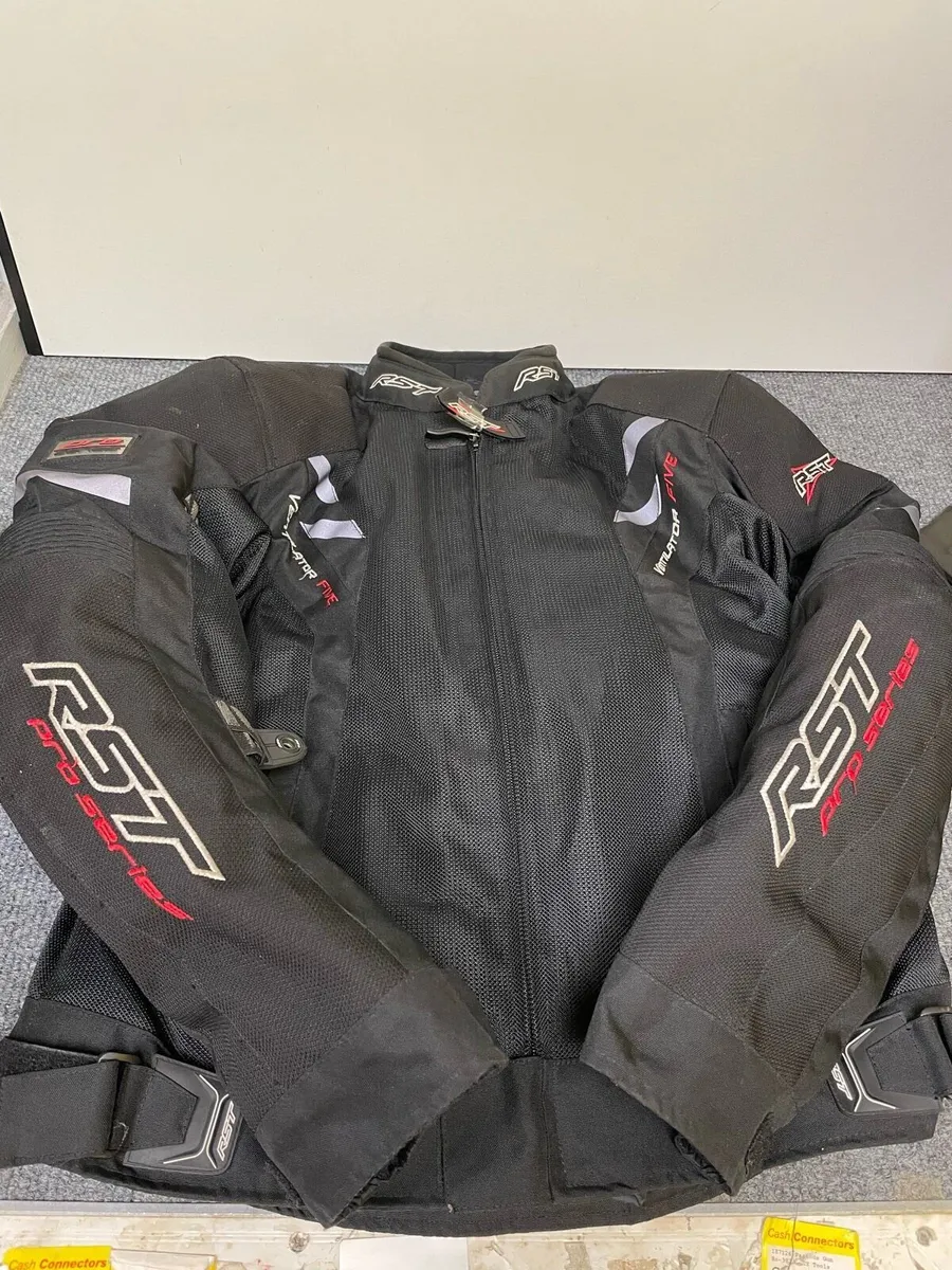 RST Jacket - Image 1