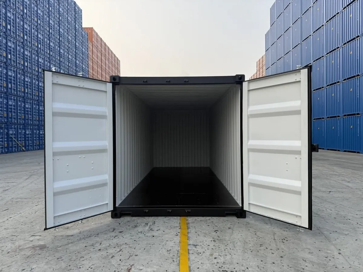 NEW BLACK 20FT Shipping Containers - Image 2
