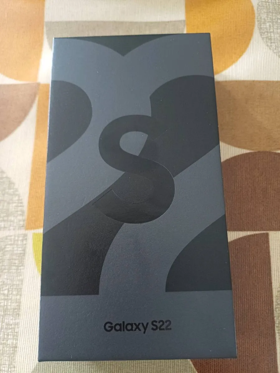 Samsung s22 - Image 1
