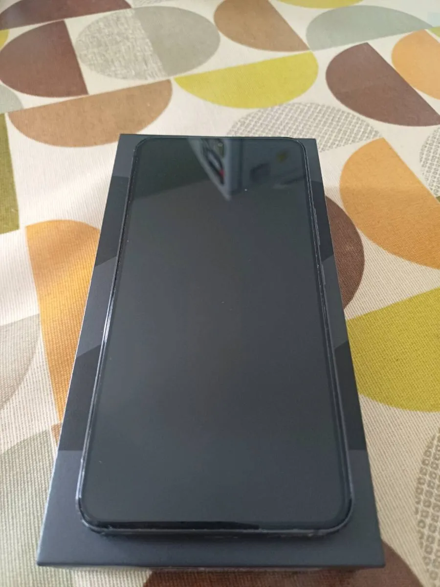 Samsung s22 - Image 2