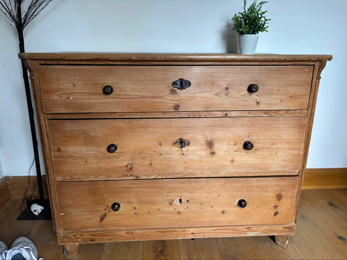 Antique pine drawers - Image 1
