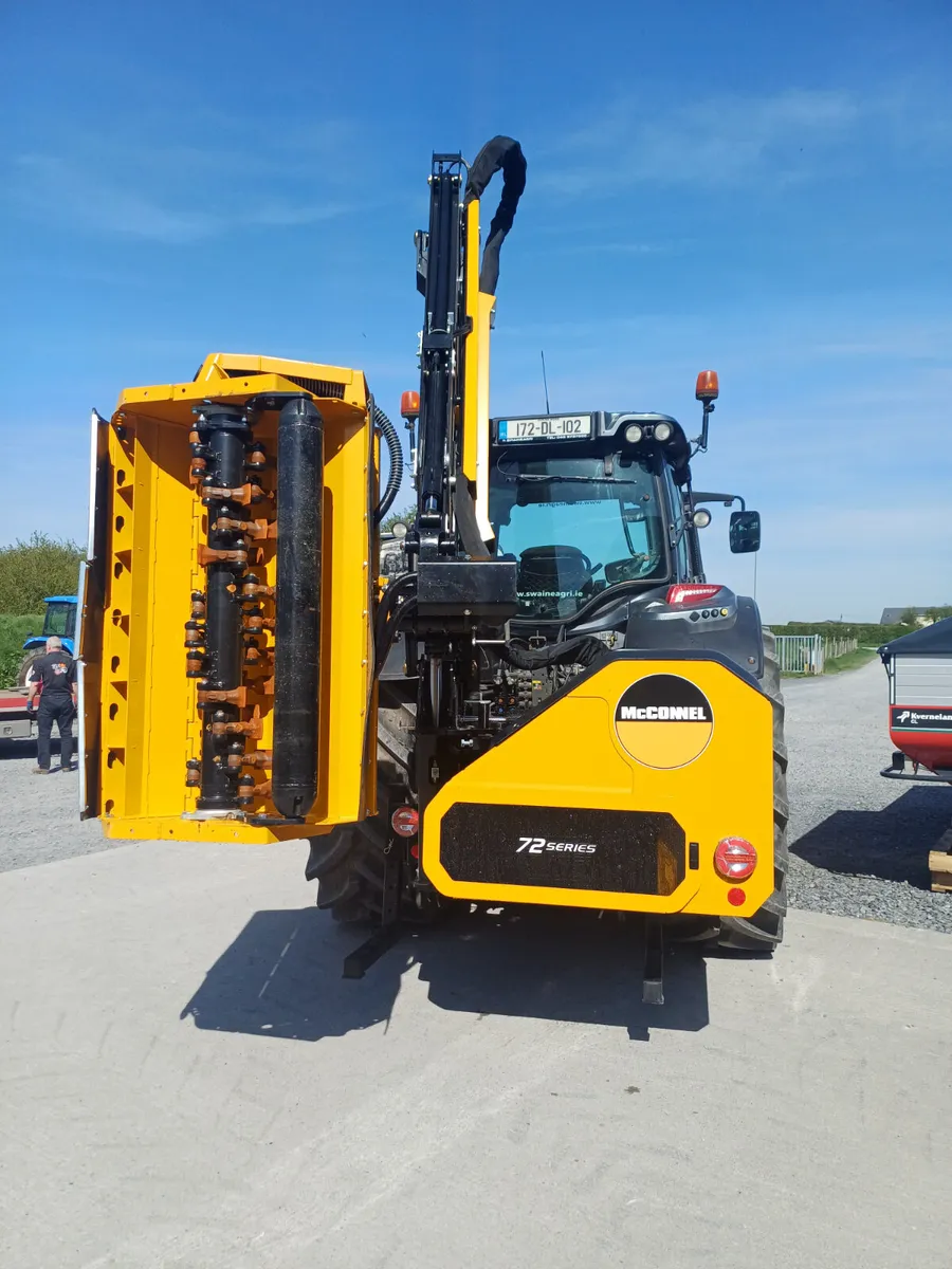 McConnel PA6572T Hedge Cutter - Image 1