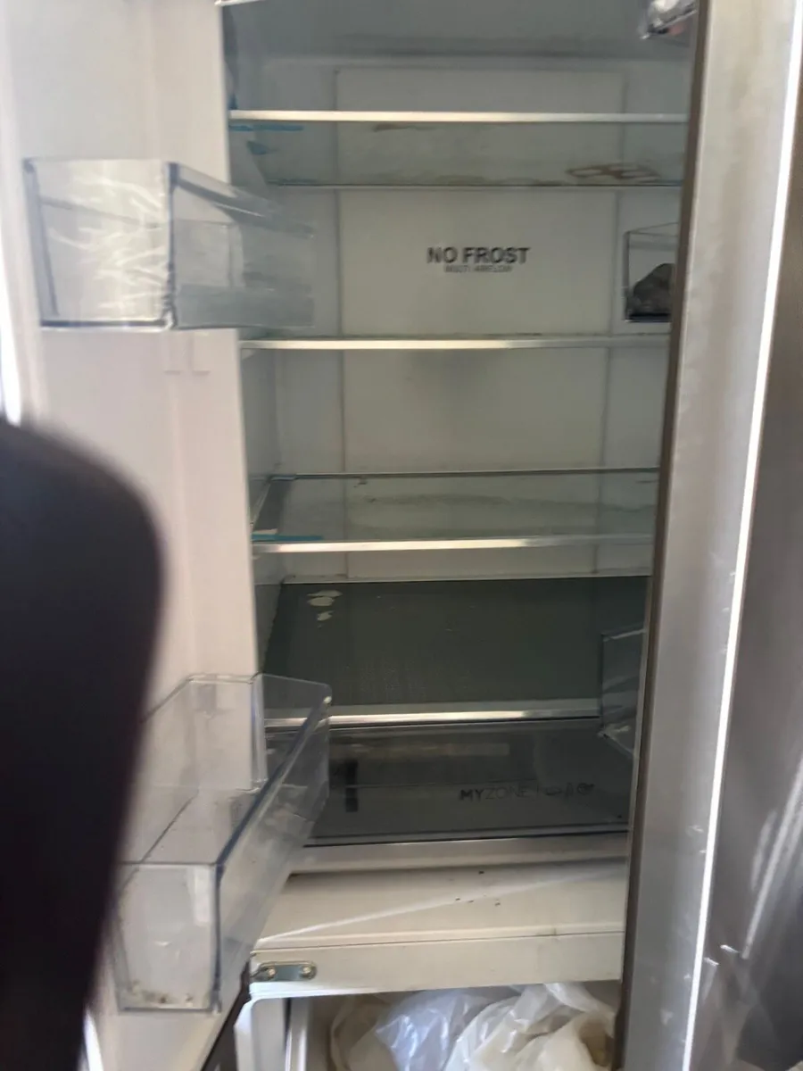 Haiar fridge freezer - Image 3