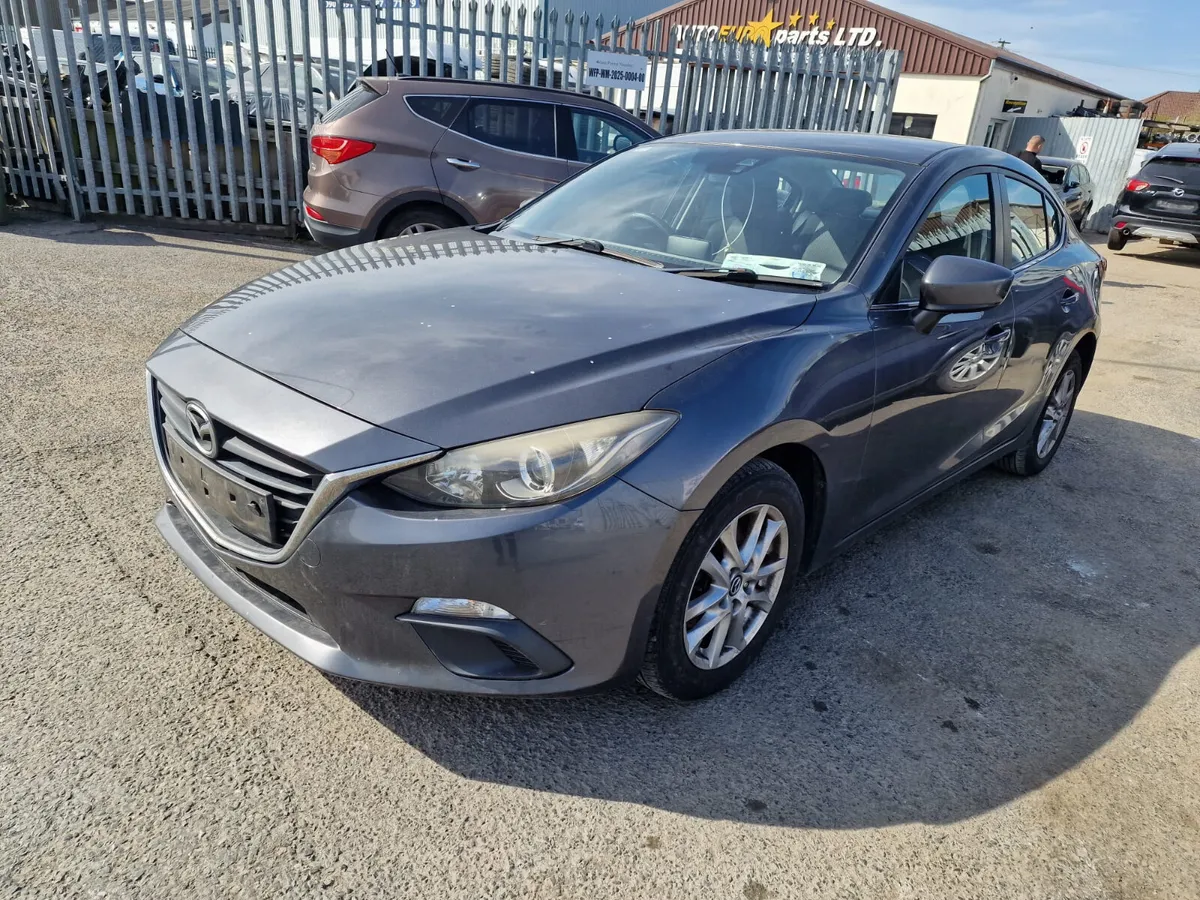 14 MAZDA 3 2.2 D FOR BREAKING - Image 2