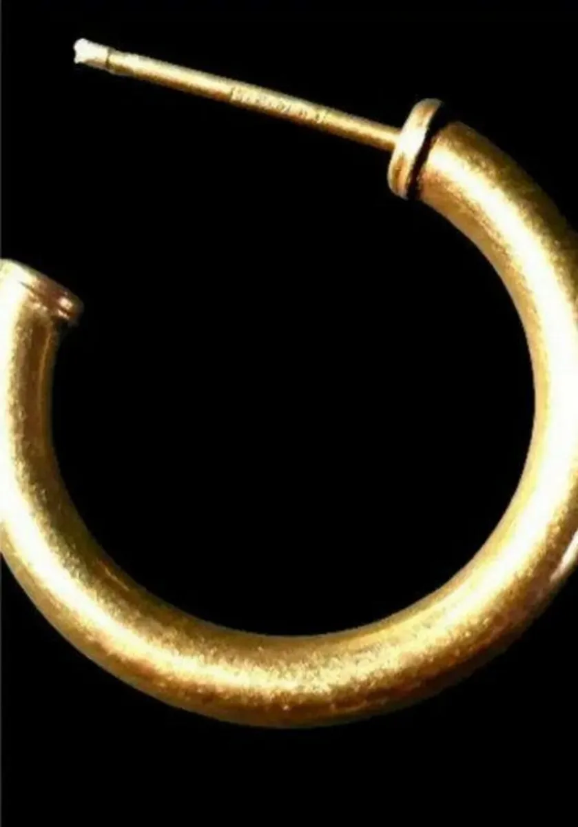 Vintage 9ct Gold Hallmarked Open Hoops - Image 2