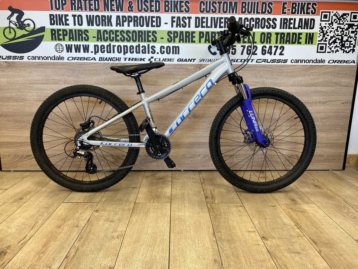 Carrera Luna 24 (like new) - Image 1