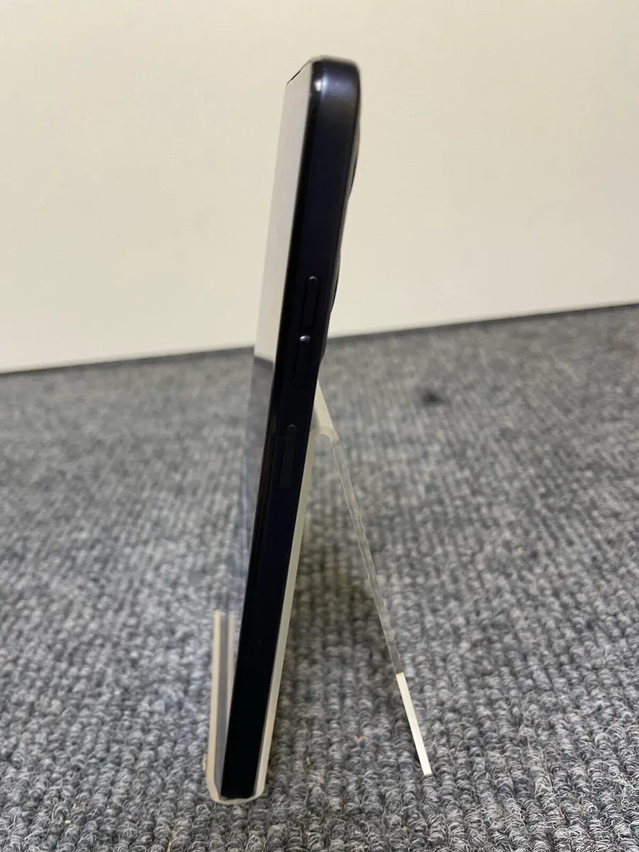 Motorola E15 - Image 2