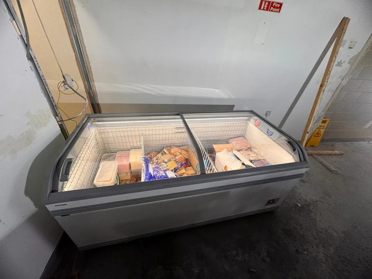 X large freezer - Image 3