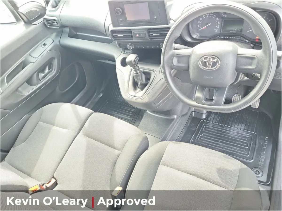 Toyota Proace PROACE CITY PROACE CITY 1.5 GL - Image 4