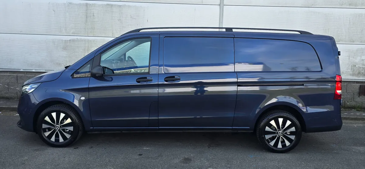 2025 Pricing - Vito 119E Blue Metallic - Image 3