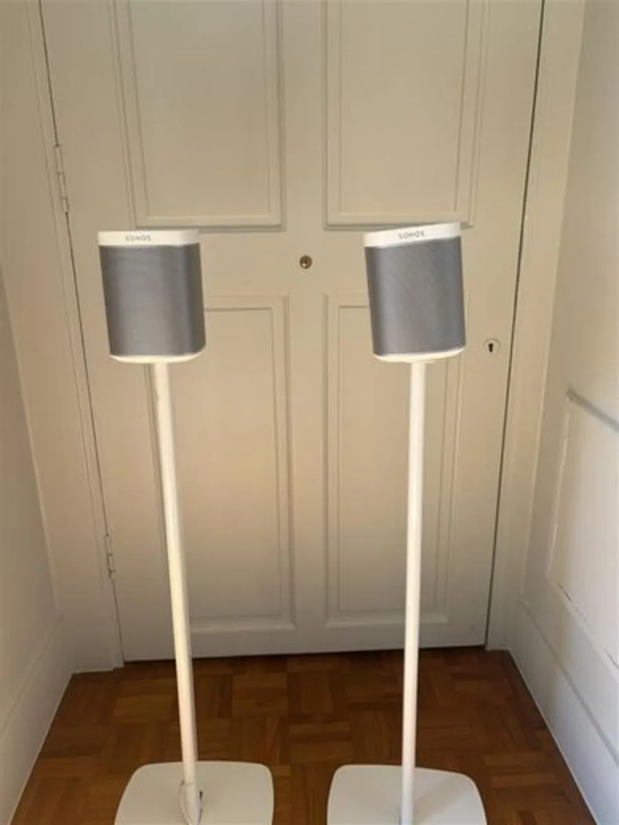 Sonos Soundbar (Playbar) + sub and x2 Play speaker - Image 2