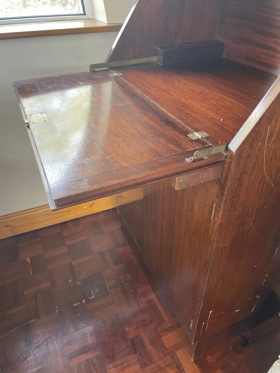 Display cabinet and writing bureau - Image 4