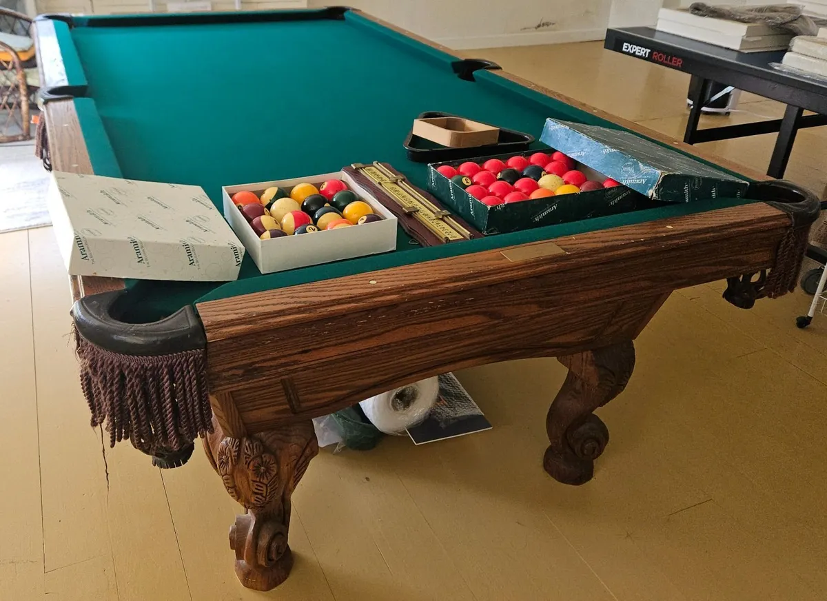 Pool table 8ft - Image 2