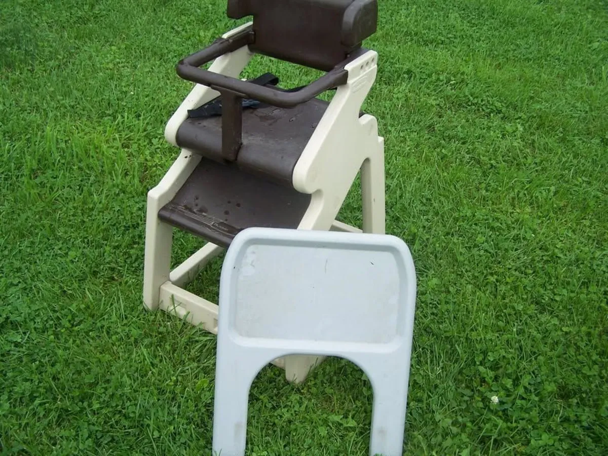 Rubbermaid High chair feeding seat - Image 3