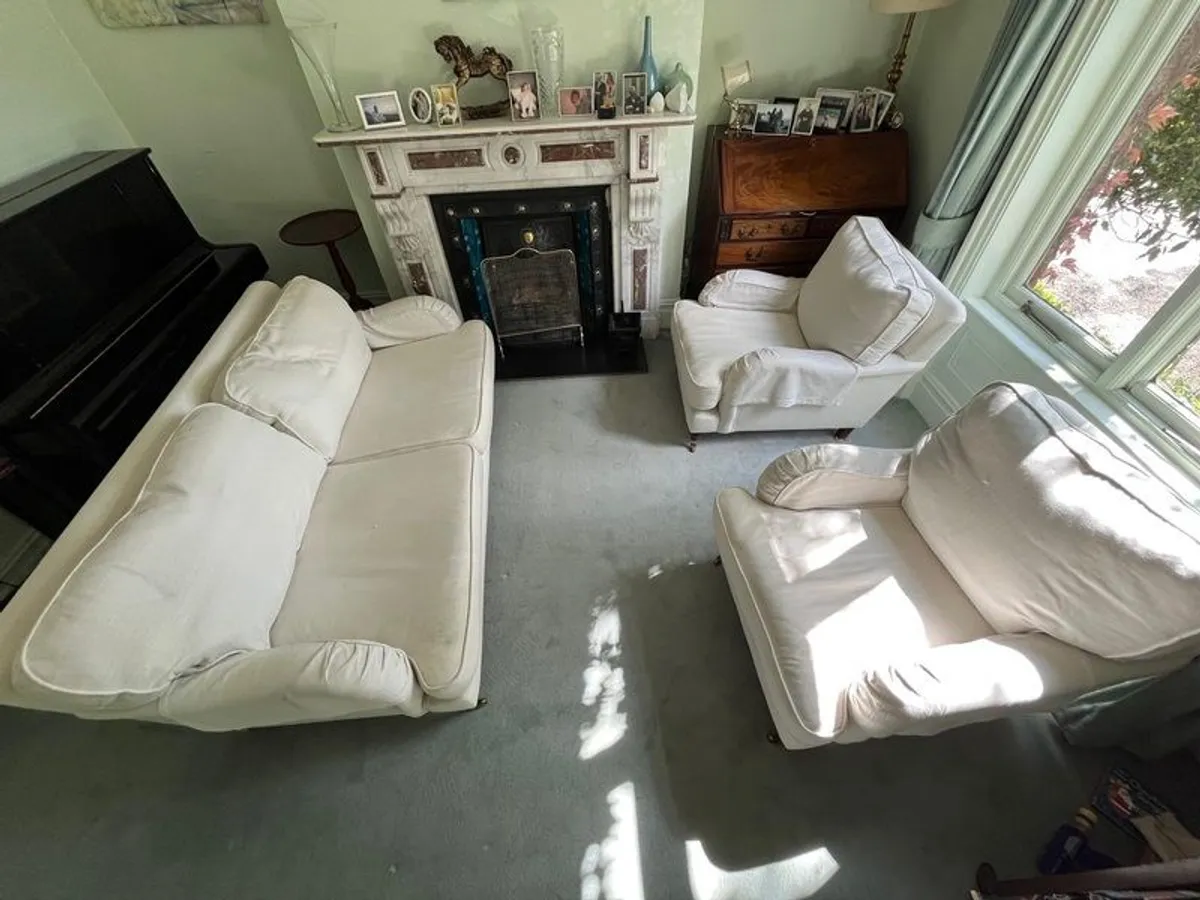 Recently reupholstered suite - Image 1