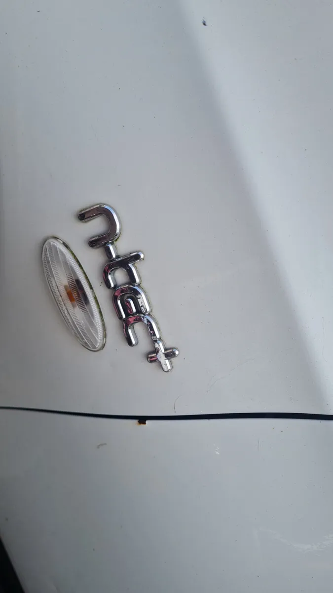 2011 Qashqai 1.5Dci needs engine repair - Image 4