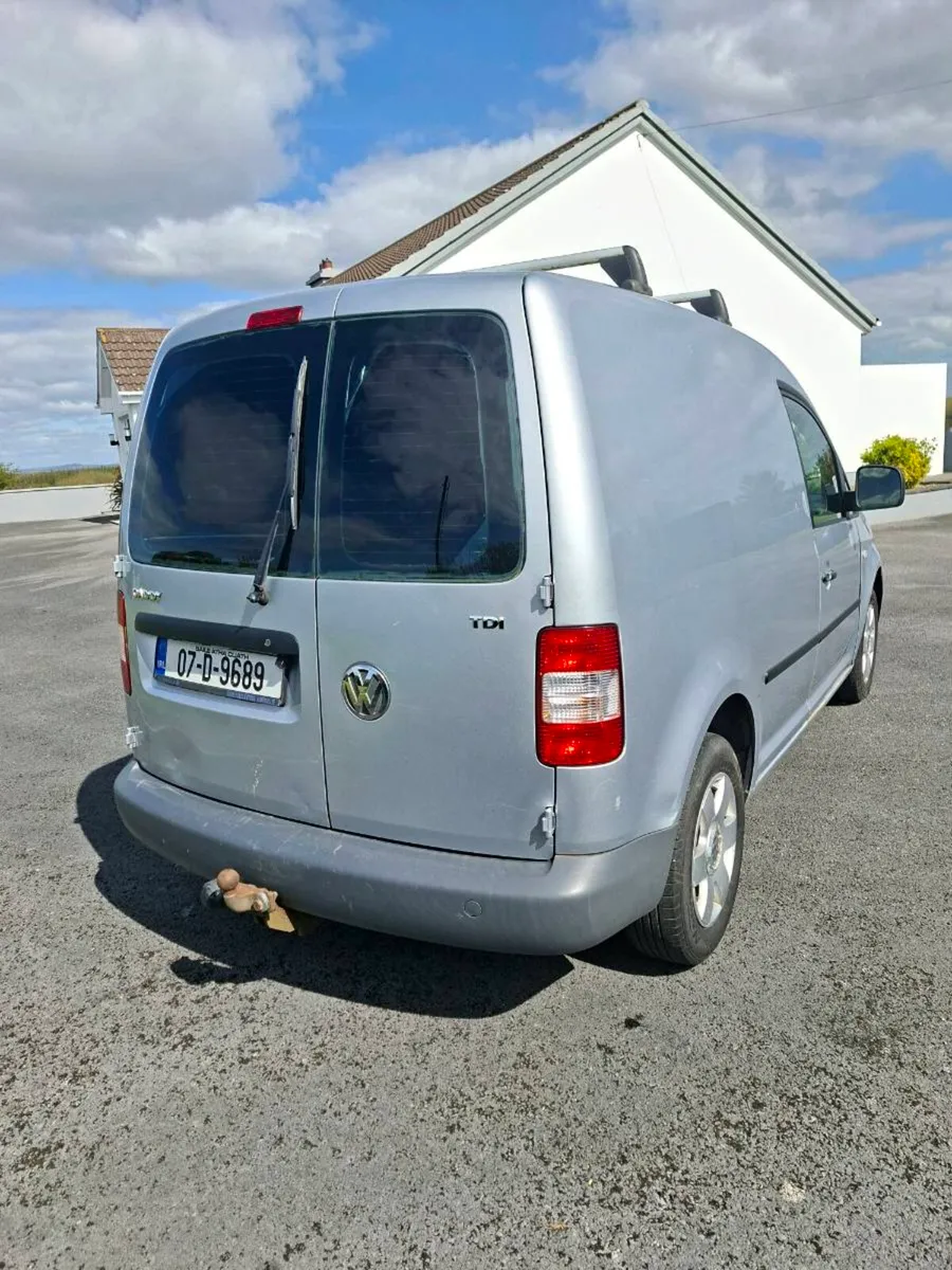 Volkswagen caddy - Image 3