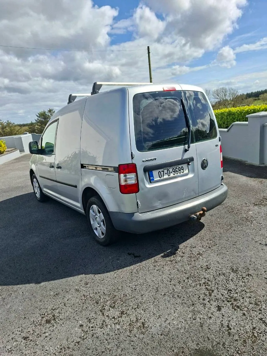 Volkswagen caddy - Image 4