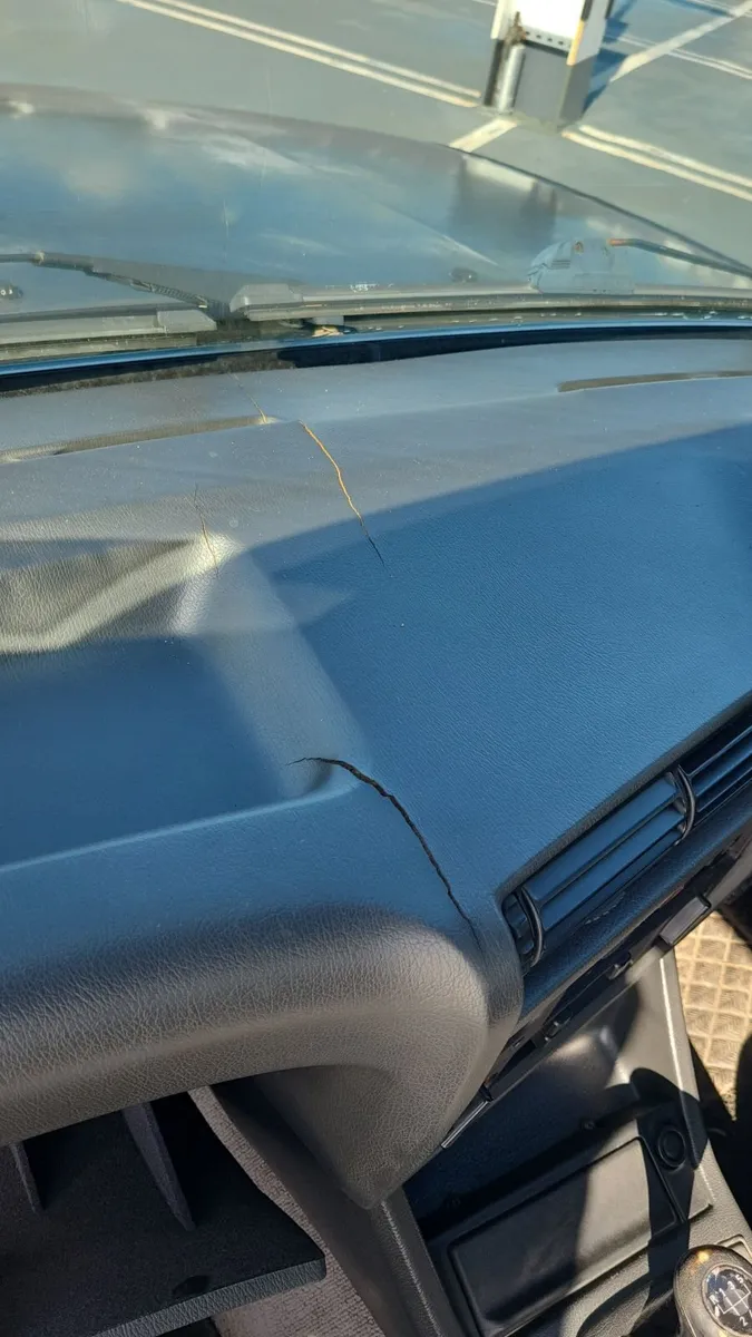 BMW 318is - running project - Image 4