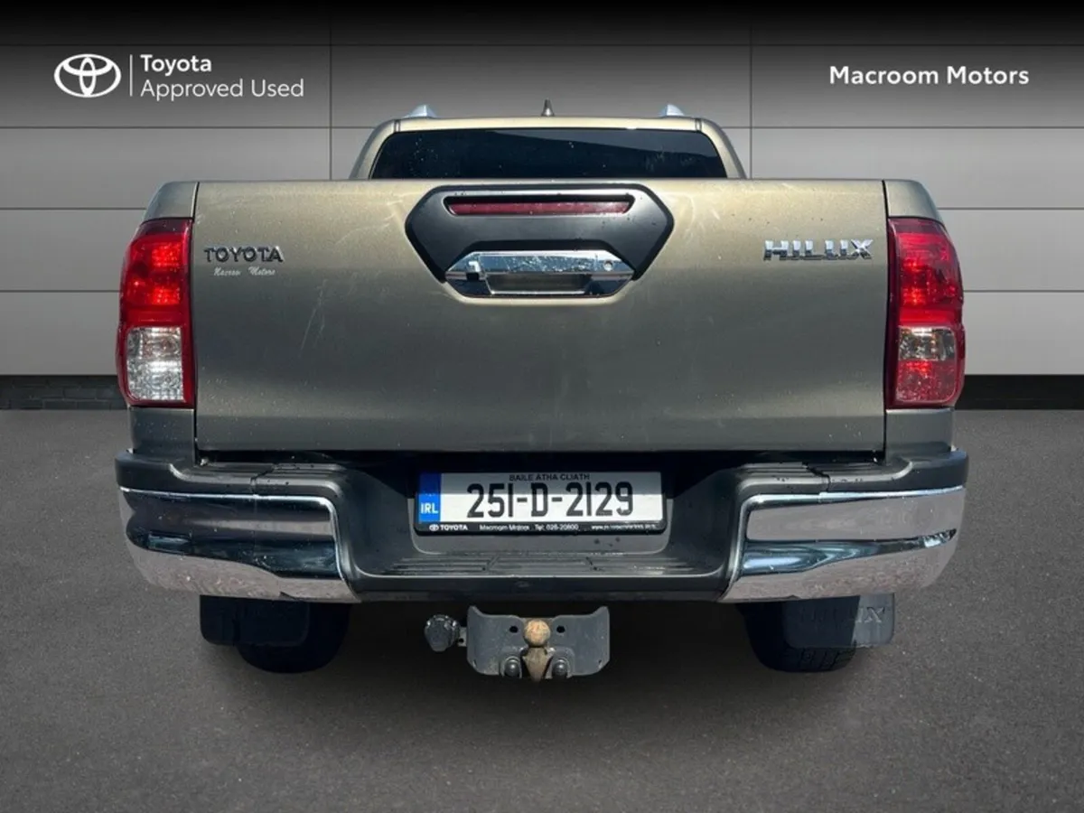 Toyota Hilux USED CAR SALE!! 2.4 SR5 D/CAB AUTO - Image 4