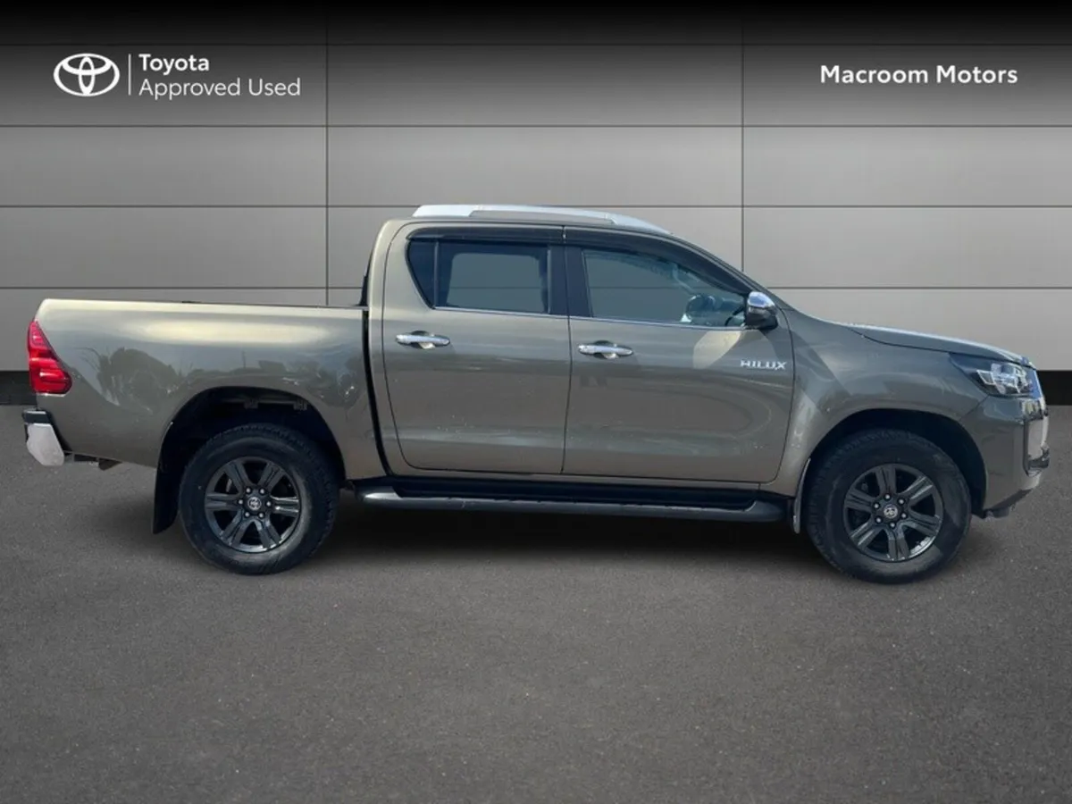 Toyota Hilux USED CAR SALE!! 2.4 SR5 D/CAB AUTO - Image 3