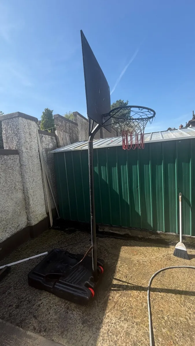 Basketball Hoop - Image 2