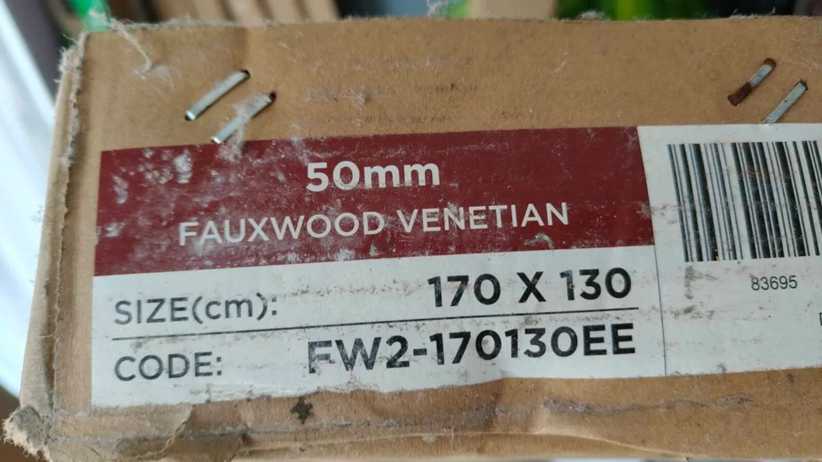 Fauxwood blinds Embossed Bright White - Image 4