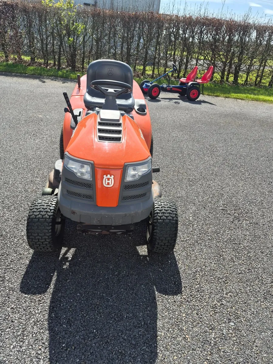 Ride on lawnmower - Image 4
