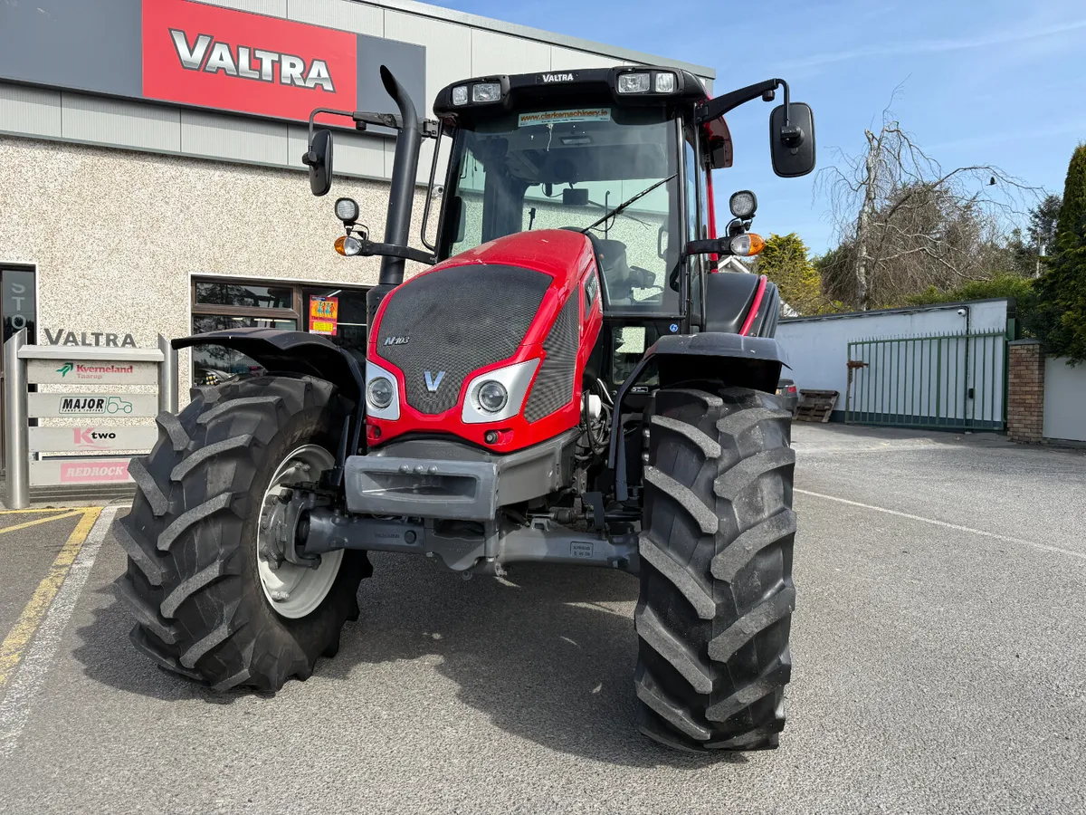 Valtra N103 - Image 3