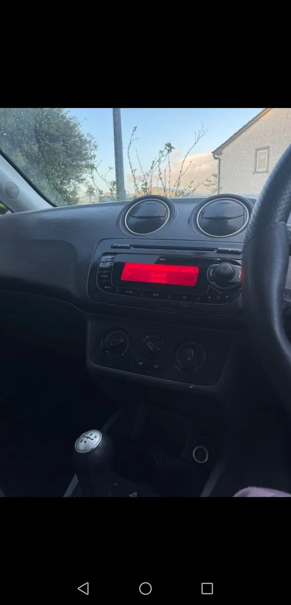 Seat ibiza 2010 - Image 4