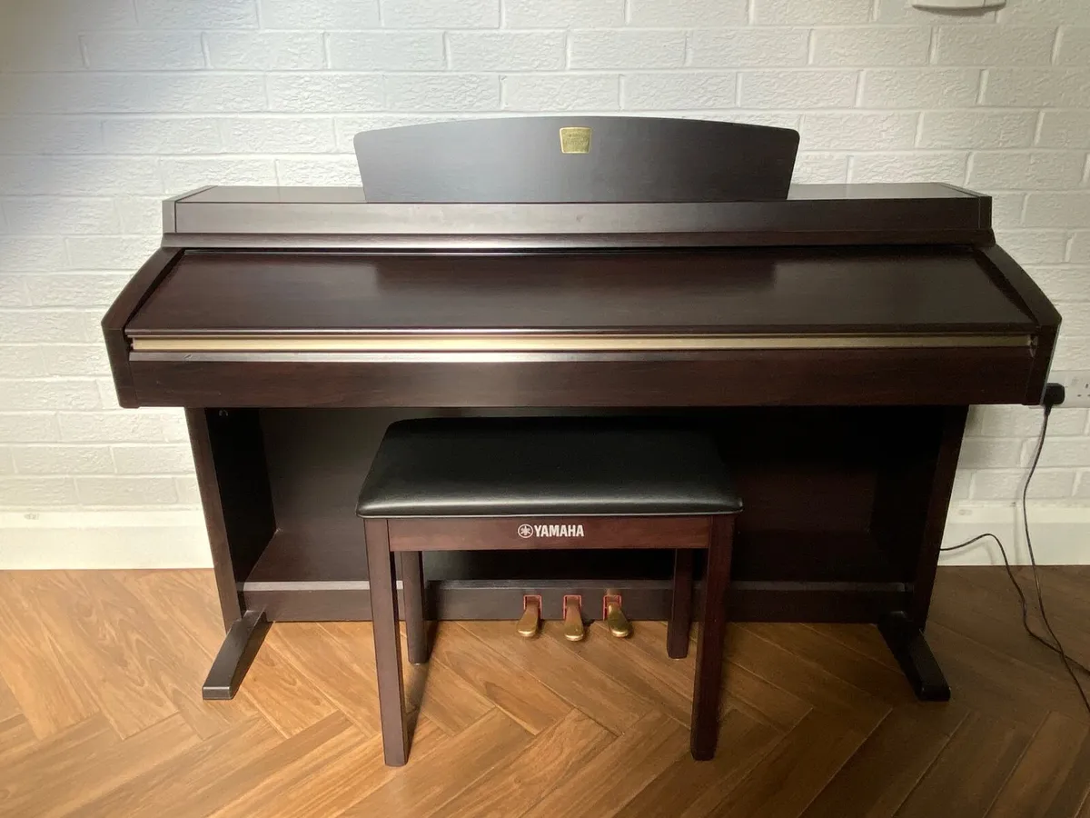 Digital Piano - Image 2