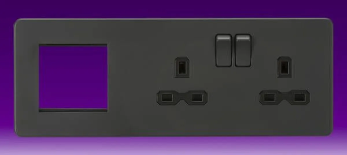 Knightsbridge 13 Amp 2 Gang DP Switched Socket + 2 - Image 1