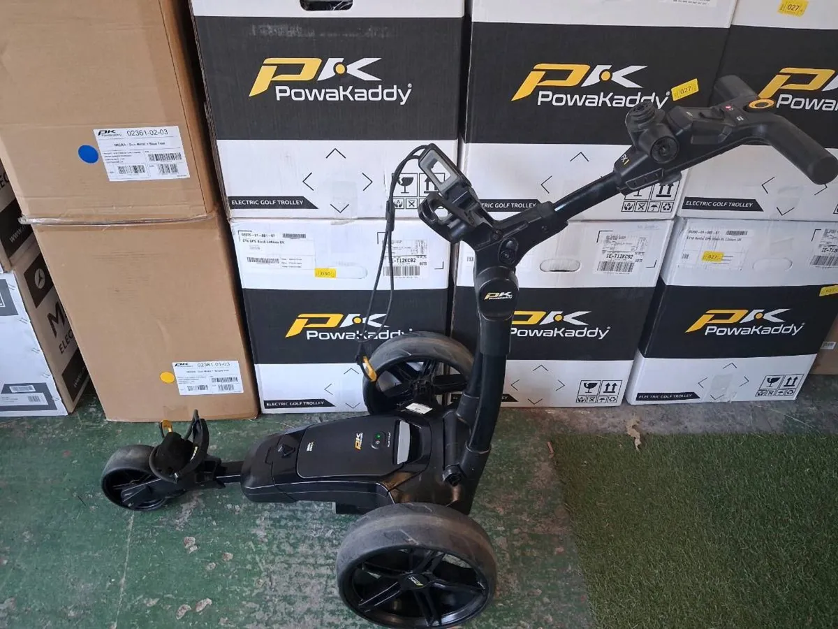 Powakaddy FX1 and new battery - Image 1