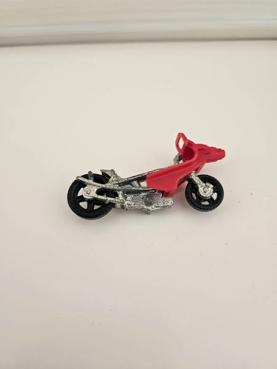 Corgi 1970's Spiderman Motorbike - Image 1