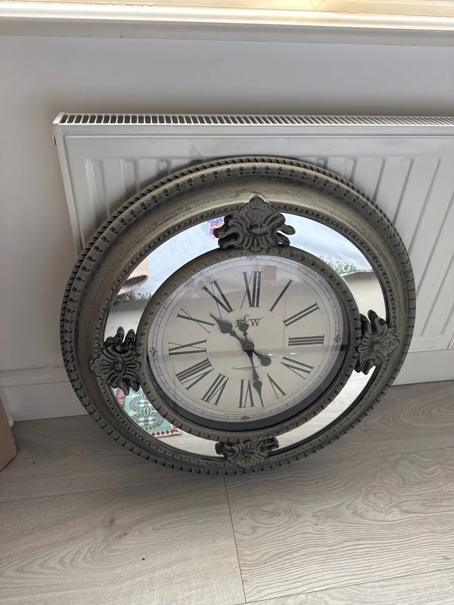 Furnishings surplus home new and preloved - Image 3