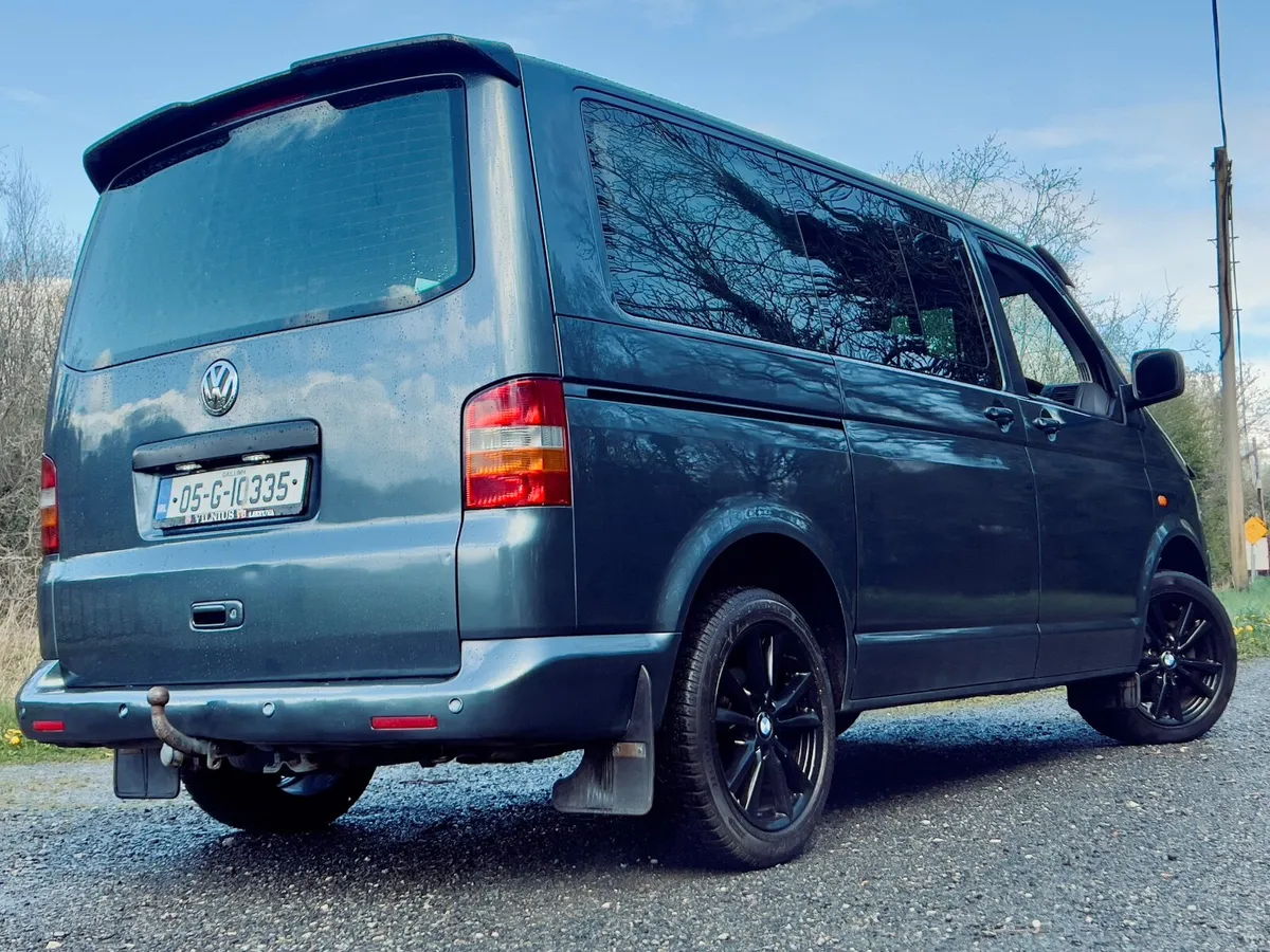 Volkswagen Transporter AUTOMATIC 2005 - Image 2