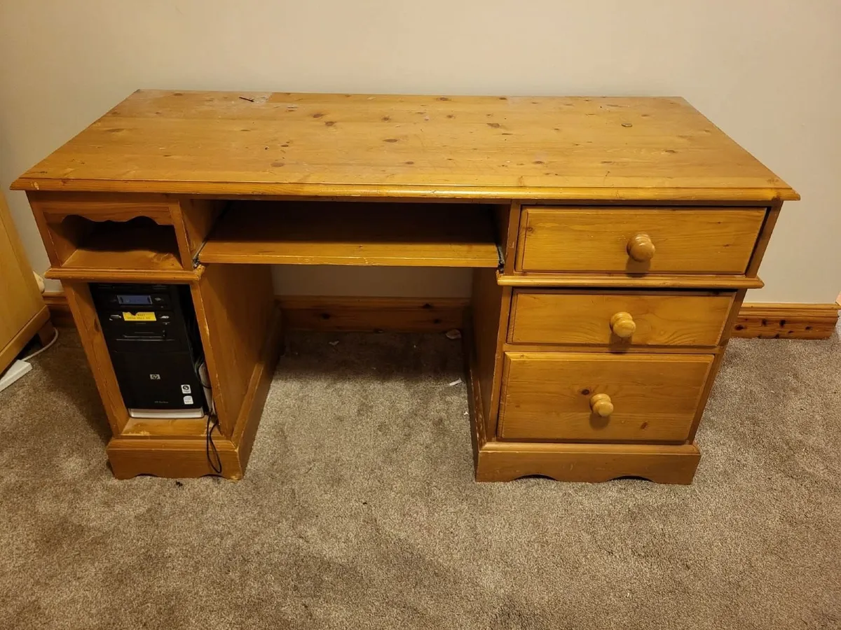 Desk