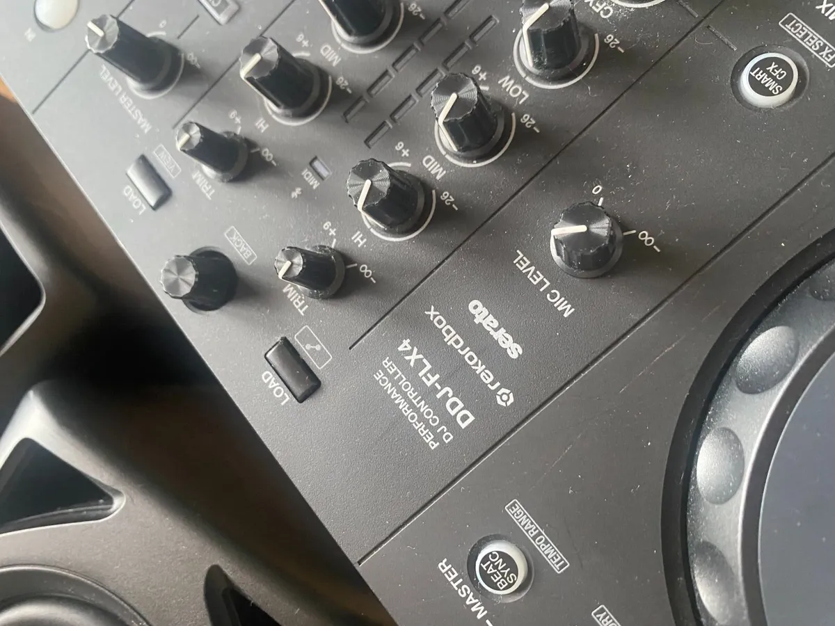 DDJ-FLX4 - 2-channel DJ controller - Bundle - Image 3
