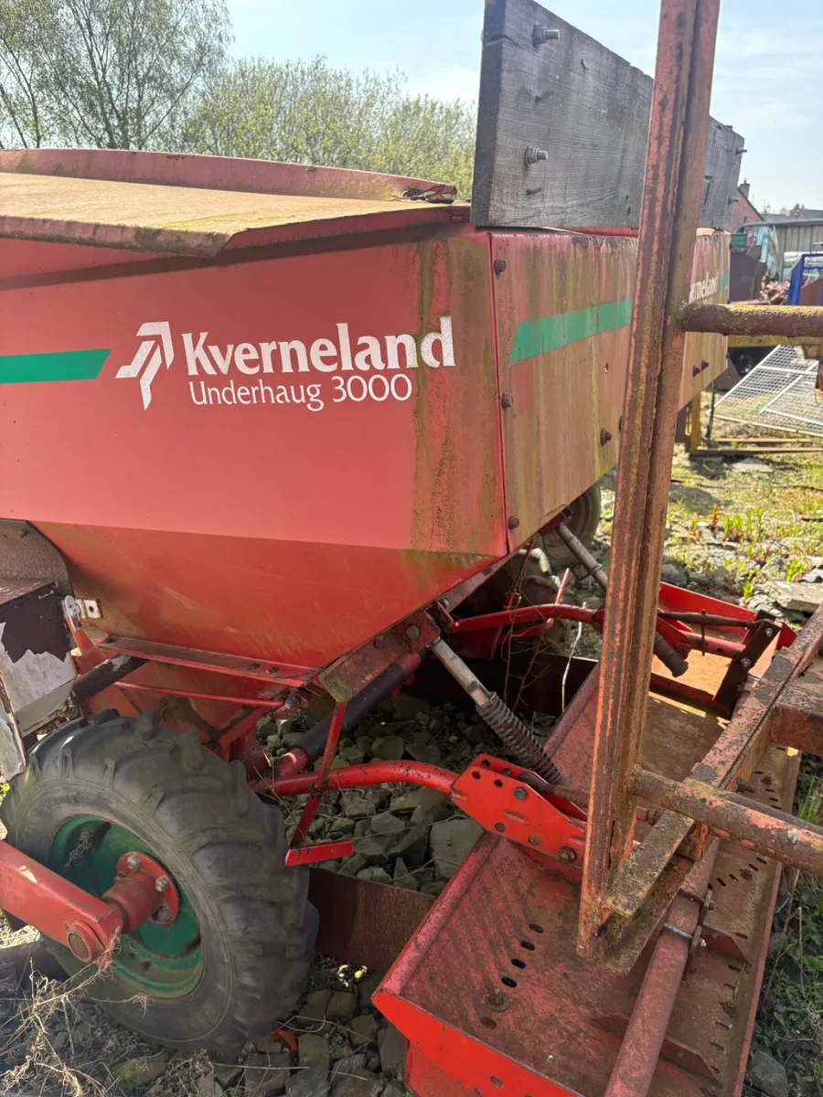 Kverneland potato planter - Image 2